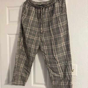 Wild Fable women’s Black and White Plaid Joggers